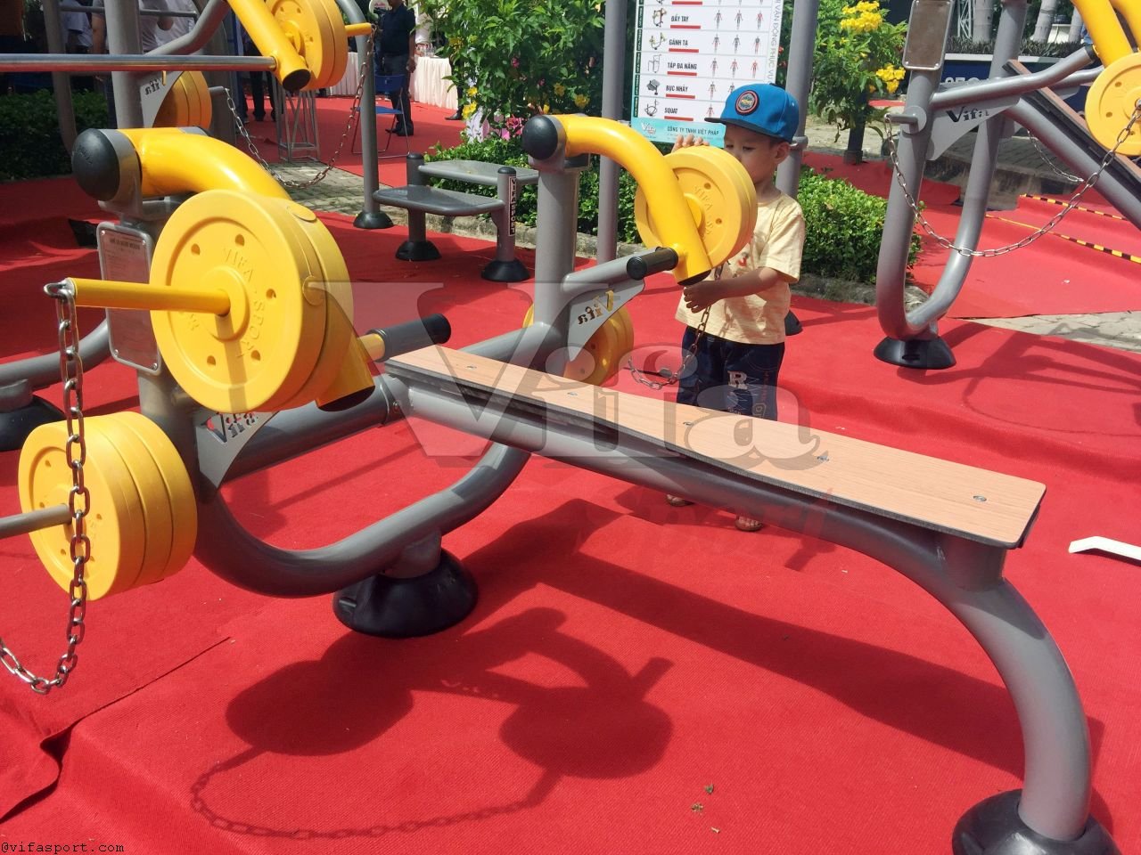 VIFASPORT TIÊN PHONG VỀ THIẾT KẾ & SẢN XUẤT THIẾT BỊ GYM NGOÀI TRỜI TẠI VIỆT NAM